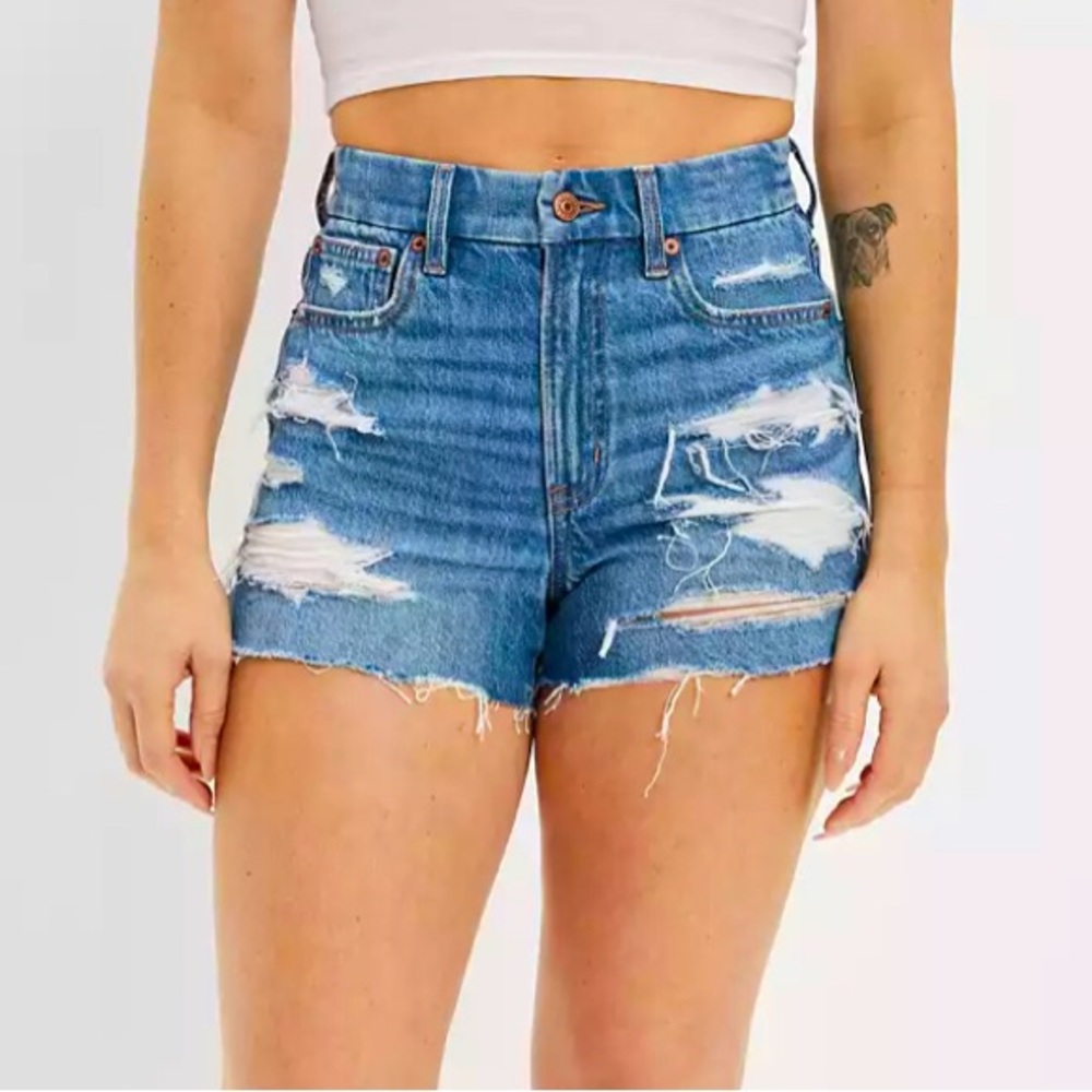 AE Curvy High Waist Shorts